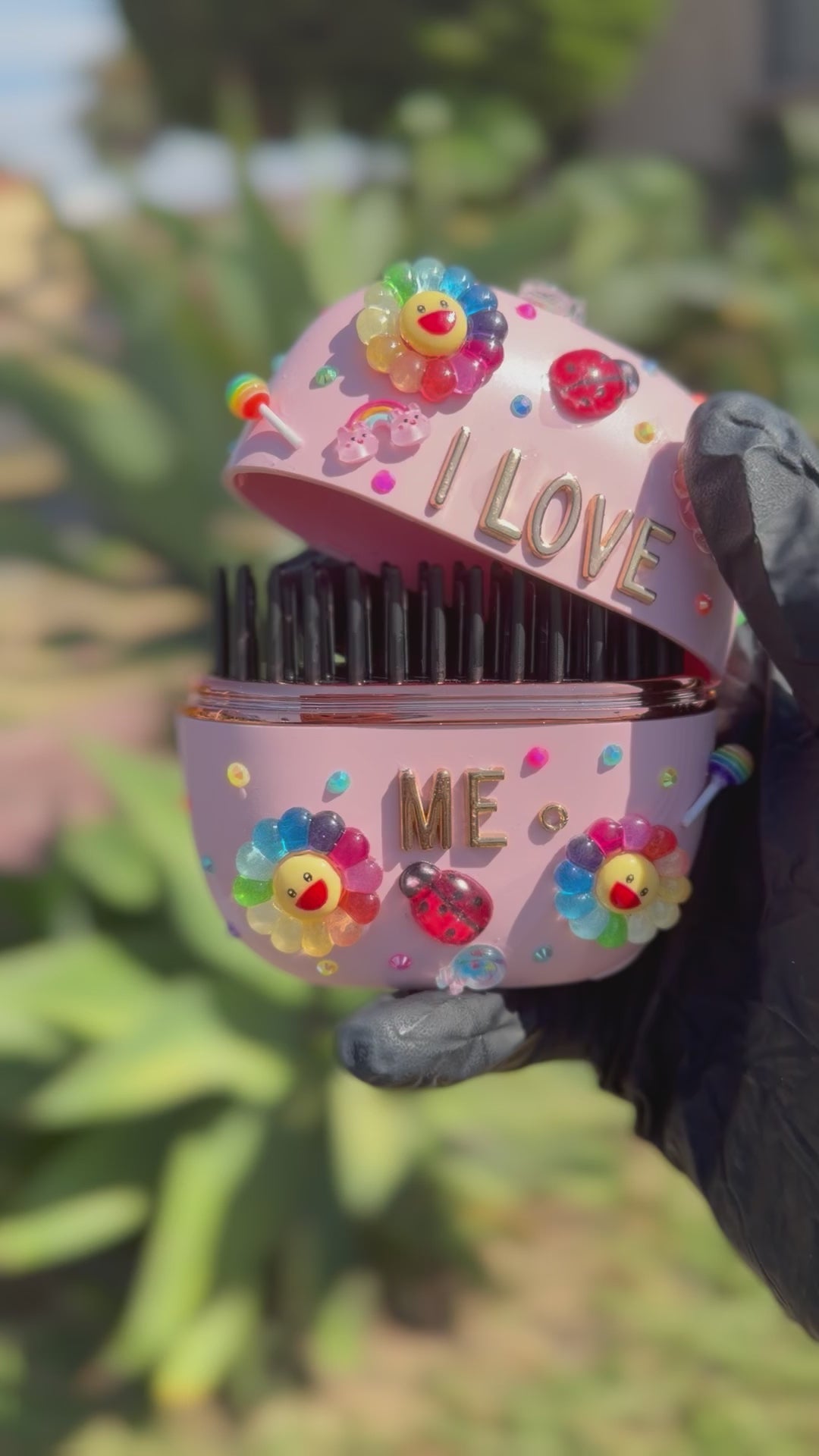 Pride on the go hot comb